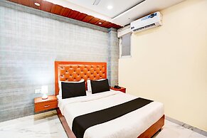 Cozy Stays Near Vishwanath Temple