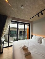 Lush Inn Phuket