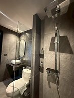 Lush Inn Phuket