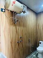 Mandakini Valley Resort