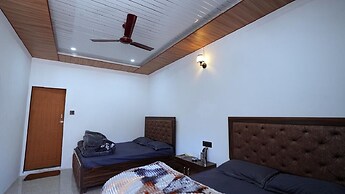 Mandakini Valley Resort