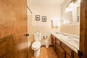Glacier Vista Golf Getaway
