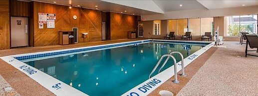 Sault Superior Place