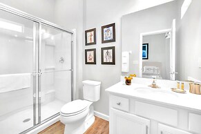 Upstay - Sleeps 26 w Private Pool Hot Tub Games