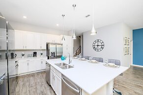 Upstay - Sleeps 26 w Private Pool Hot Tub Games