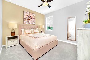 Upstay - Sleeps 26 w Private Pool Hot Tub Games