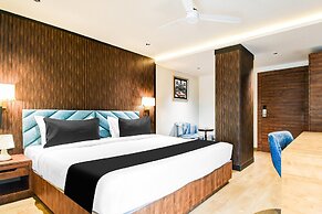 Deluxe Double Stays Near Paridh Crossing
