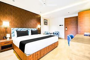 Deluxe Double Stays Near Paridh Crossing