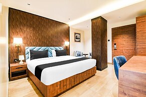 Deluxe Double Stays Near Paridh Crossing