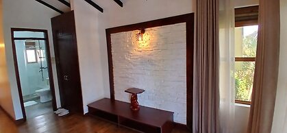 Explorer Resort & Marina