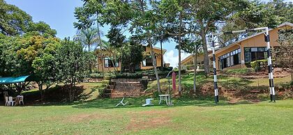 Explorer Resort & Marina