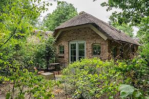 Romantic Loft w/ Garden Terrace