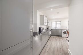 Chic and Comfy 4 Bedroom Stay Baylis