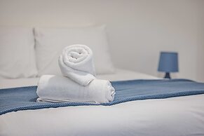 Chic and Comfy 4 Bedroom Stay Baylis