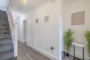 Chic and Comfy 4 Bedroom Stay Baylis