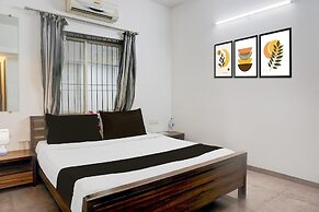 Luxury Stays at Khandala With Hill View