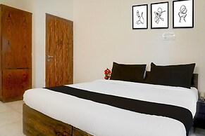 Luxury Stays at Khandala With Hill View