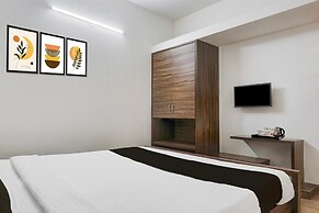 Luxury Stays at Khandala With Hill View