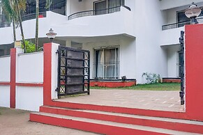 Luxury Stays at Khandala With Hill View