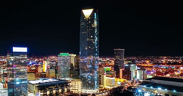 Clean Cozy 1-bedroom Near Plaza District 32C