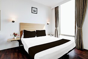Super Townhouse PBG Mall Vashi