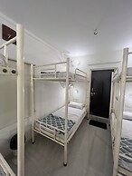 Hostel ivory