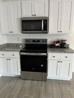 Cozy Fort Myers Extended Stay
