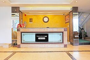 Stylish Room With Mesmerizing View Dharamshala