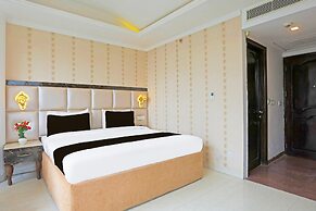 Stylish Room With Mesmerizing View Dharamshala