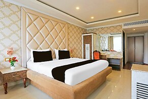Stylish Room With Mesmerizing View Dharamshala