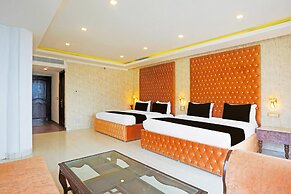 Stylish Room With Mesmerizing View Dharamshala