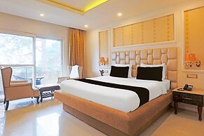 Stylish Room With Mesmerizing View Dharamshala