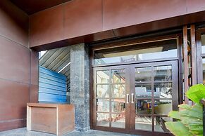 Premium Stays Near Phoenix Mall