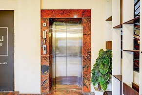 Premium Stays Near Phoenix Mall