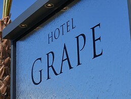 GRAPE HOTEL