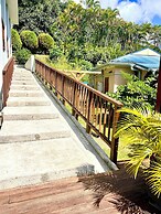 Nikao Hillside Suite