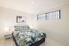 18 Darnley St