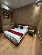 Phuong Dong Hostel 1 HN - by BAY LUXURY