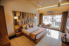 Hotel Mukut Mani Govardhan