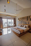Hotel Mukut Mani Govardhan