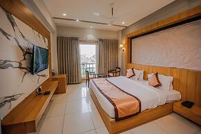 Hotel Mukut Mani Govardhan
