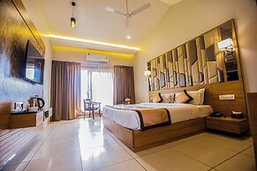 Hotel Mukut Mani Govardhan