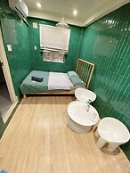 MEOW HOTEL & CAFÉ 2