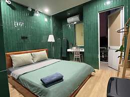 MEOW HOTEL & CAFÉ 2