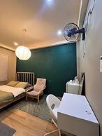 MEOW HOTEL & CAFÉ 2