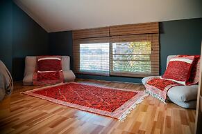 Baanmax Boutique Pet Resort & Lodge