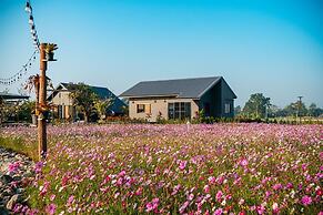 Baanmax Boutique Pet Resort & Lodge