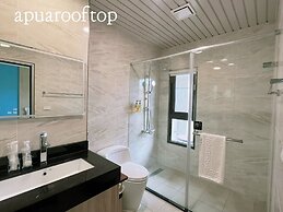 Aqua rooftop