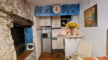 Charming Apartment With Beautiful Views in old Town of Cuenca