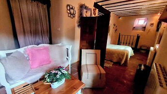 Charming Apartment With Beautiful Views in old Town of Cuenca
